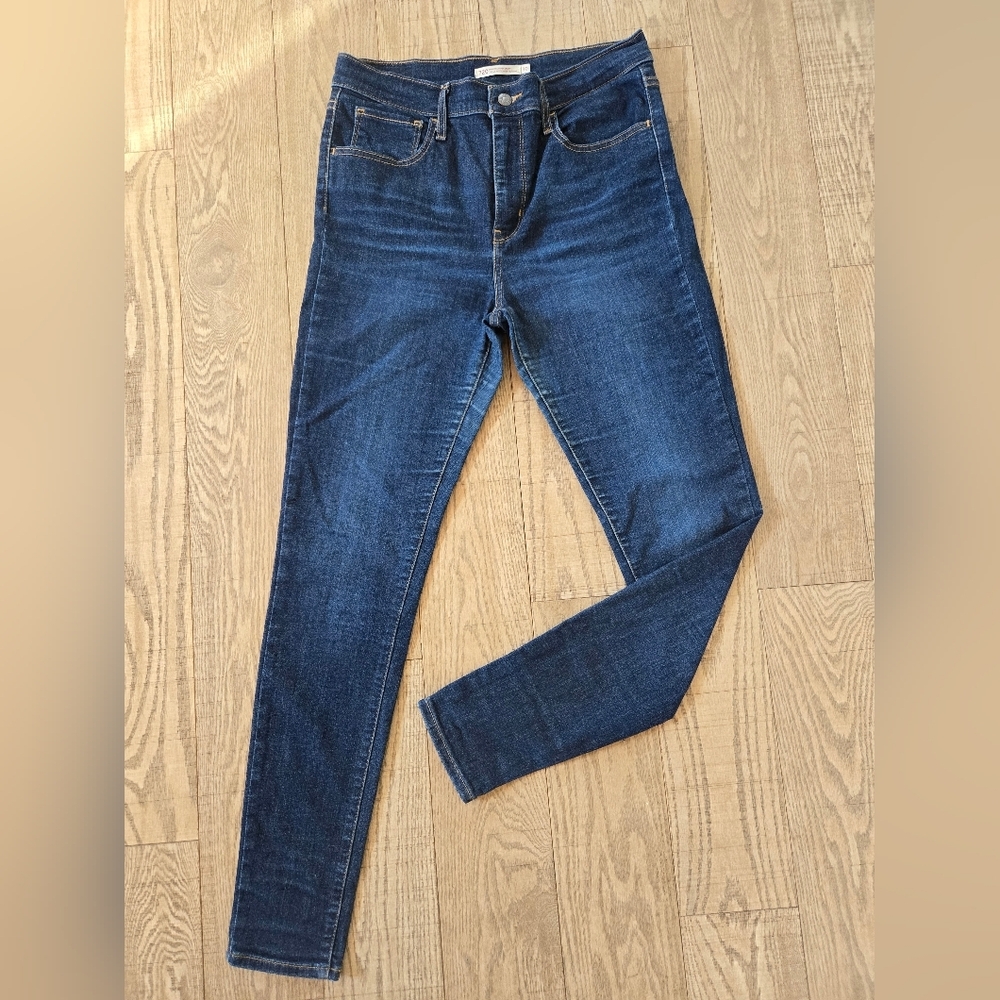 Levi's Women's Skinny Jeans - Dark Blue